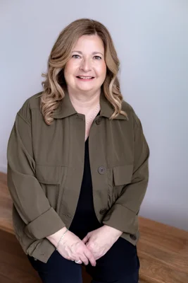 Image of Debbie Rice, Associate